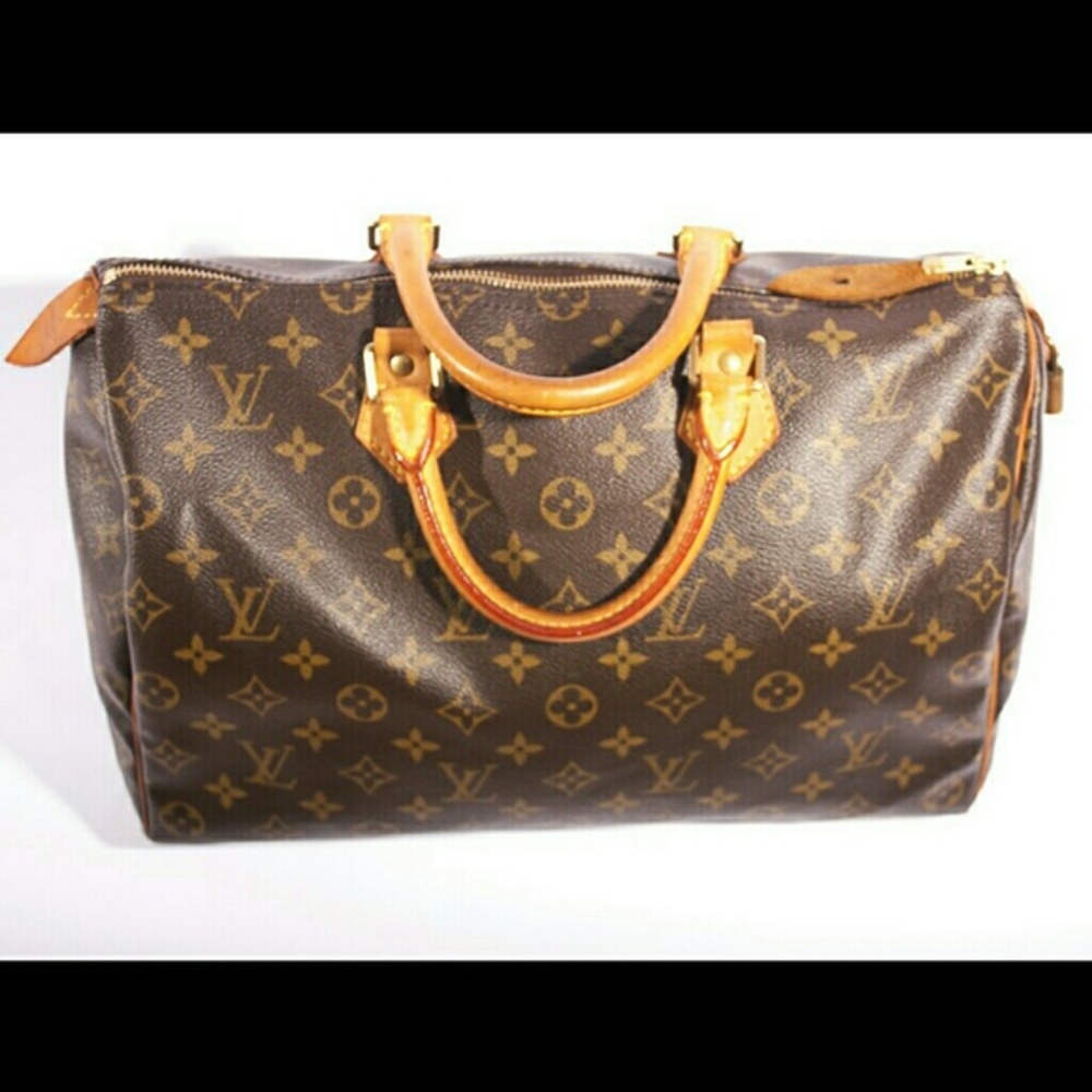 SOLD Additional pics of LV Speedy